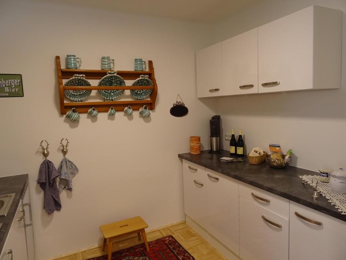 Homely Apartment In The Center With Garden View Гмунден Екстериор снимка